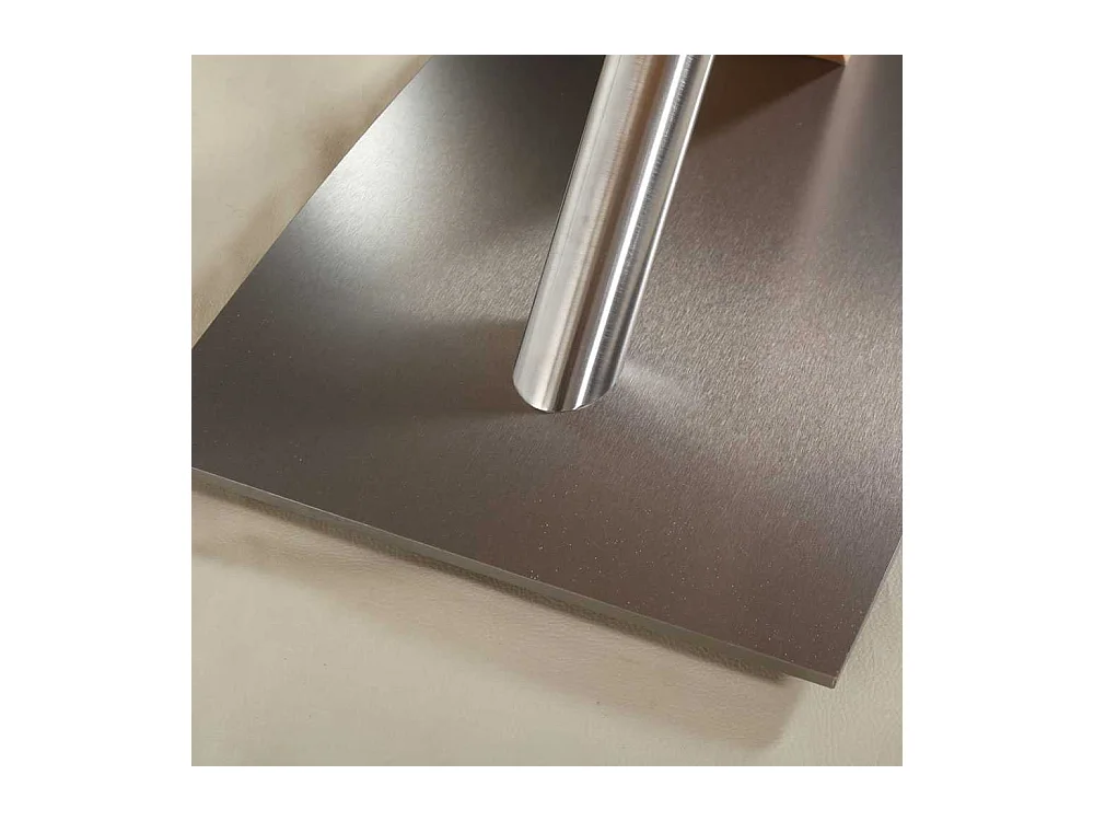 Esszimmertisch in Kernbuchefarben Edelstahl Optik