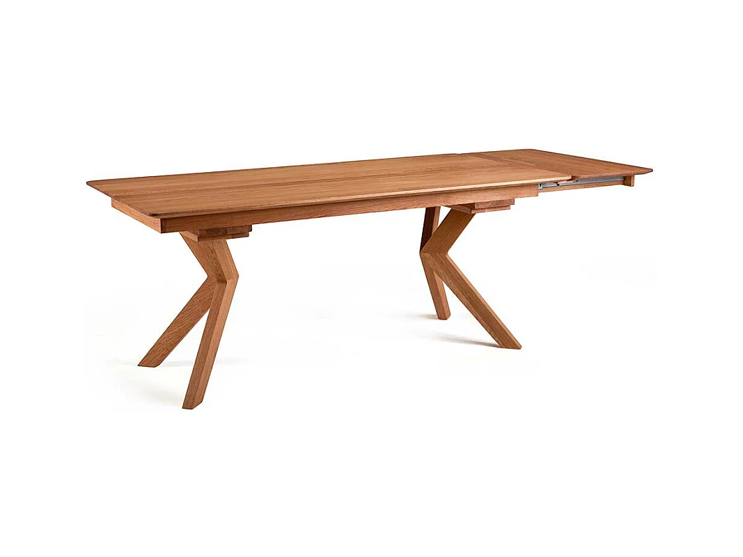 Esszimmertisch Wildeiche mit Design Vierfußgestell Oberfläche geölt