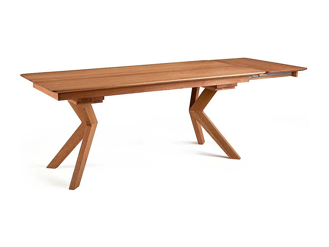 Esszimmertisch Wildeiche mit Design Vierfußgestell Oberfläche geölt