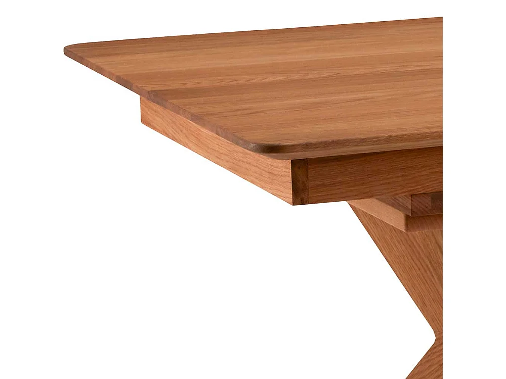 Esszimmertisch Wildeiche mit Design Vierfußgestell Oberfläche geölt