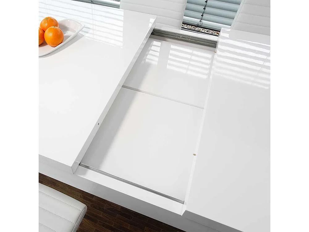 Hochglanz Tisch in Weiß Mittelauszug