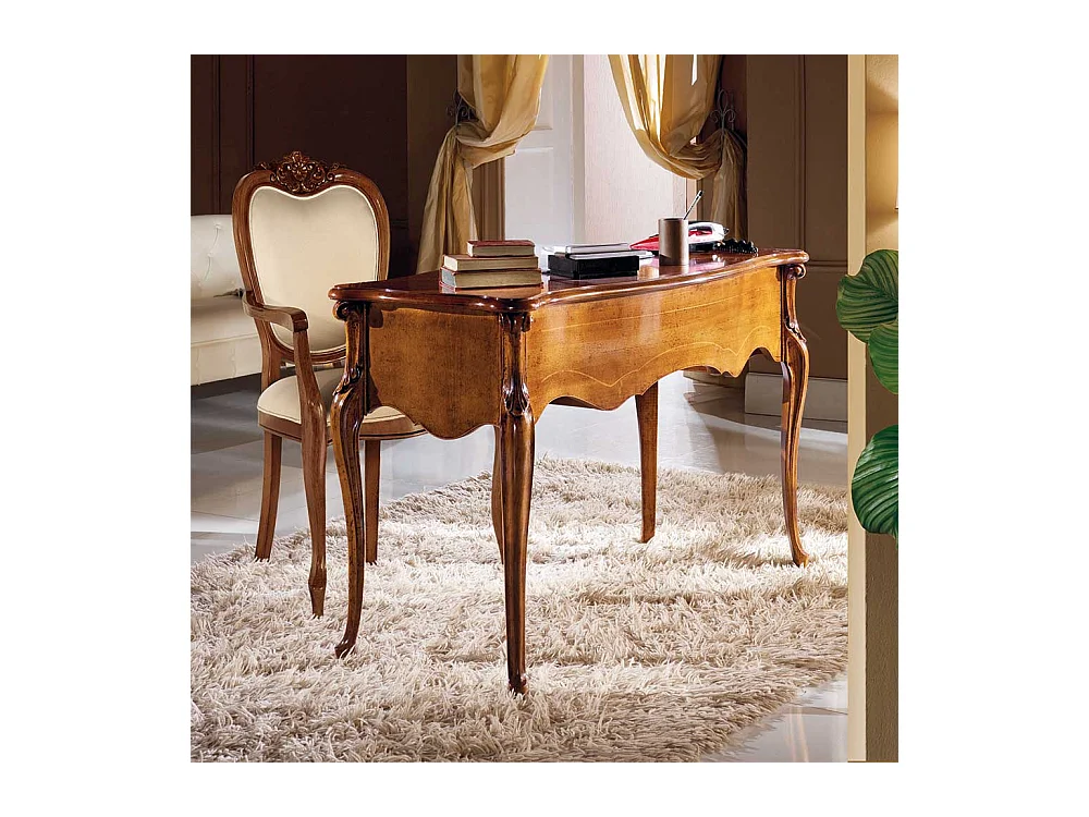 Schreibtisch in Nussbaumfarben italienischem Design