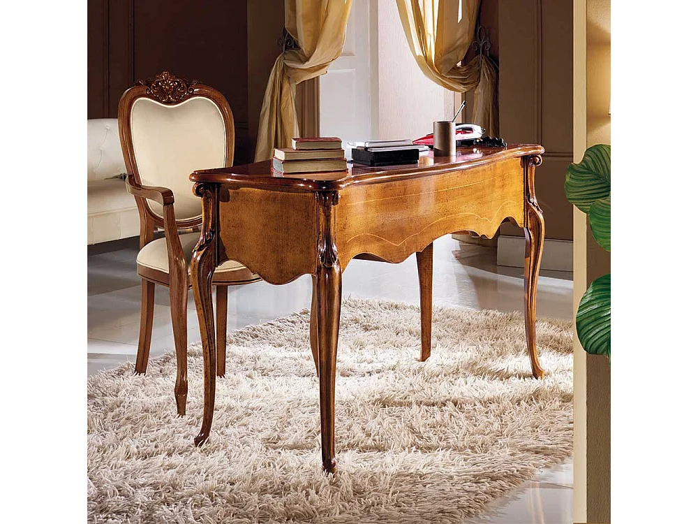 Schreibtisch in Nussbaumfarben italienischem Design