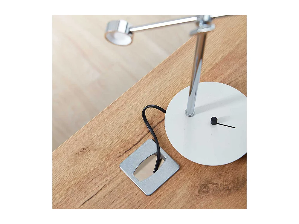 Büroschreibtisch in Weiß und Wildeiche Dekor Made in Germany