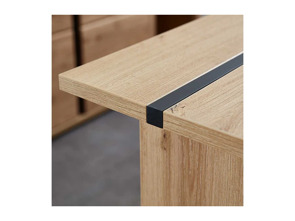 Schreibtisch in Wildeichefarben rechteckiger Tischplatte