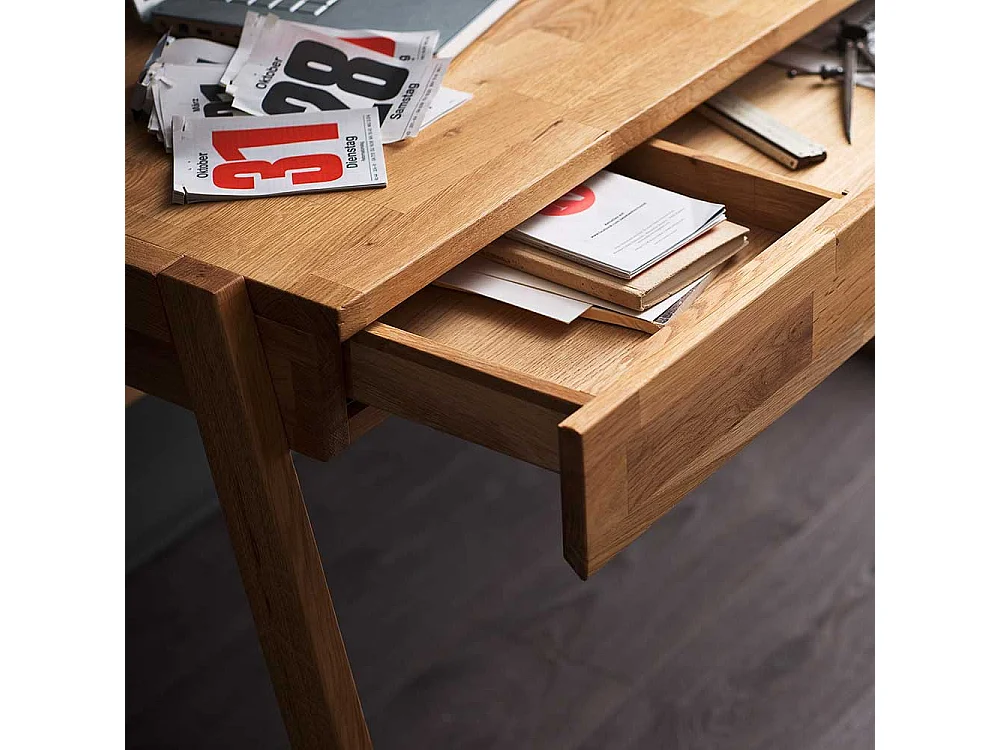 Echtholz Schreibtisch aus Wildeiche geölt einer Schublade