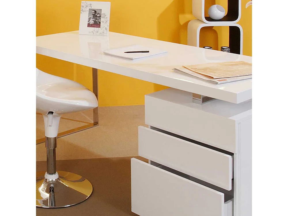 Hochglanz Schreibtisch in Weiß drei Schubladen