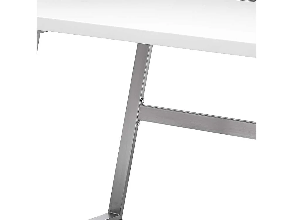 Schreibtisch in Weiß 140 cm breit