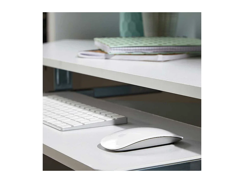 Wei�er Eckschreibtisch mit Tastaturauszug Druckerablage