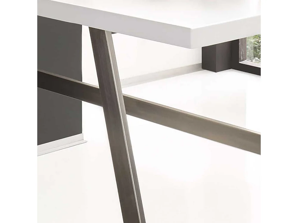 Laptopschreibtisch in Weiß 140 cm breit