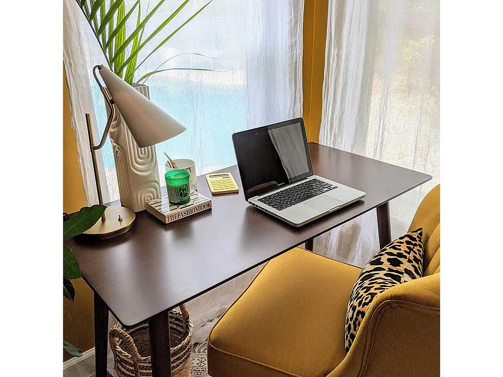 Schreibtisch Walnussfarben im Retrostil 121 cm breit - 60 cm tief