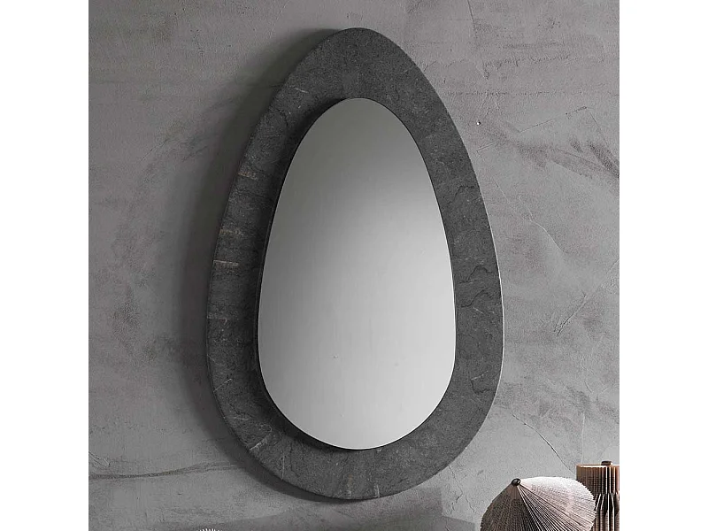 Grauer Flurspiegel mit Steinrahmen ovale Form