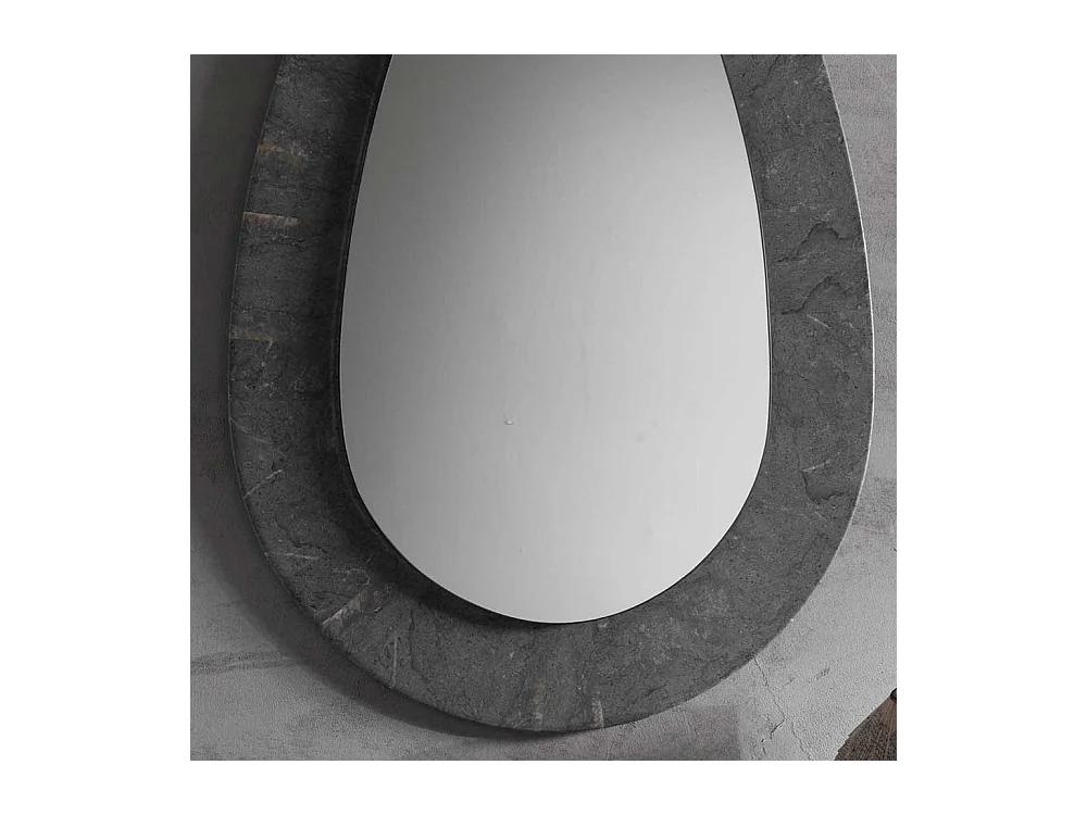 Grauer Flurspiegel mit Steinrahmen ovale Form