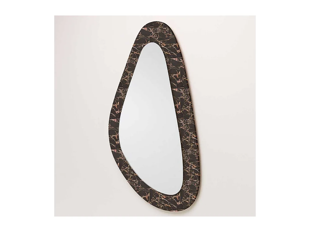 Wandspiegel mit Steinrahmen modern