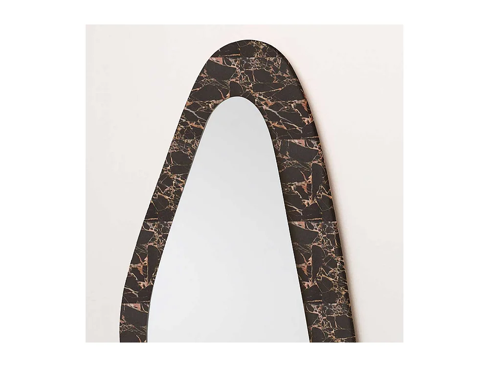 Wandspiegel mit Steinrahmen modern