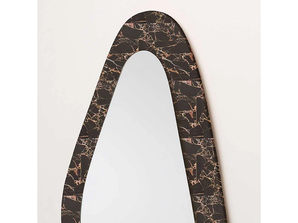 Wandspiegel mit Steinrahmen modern