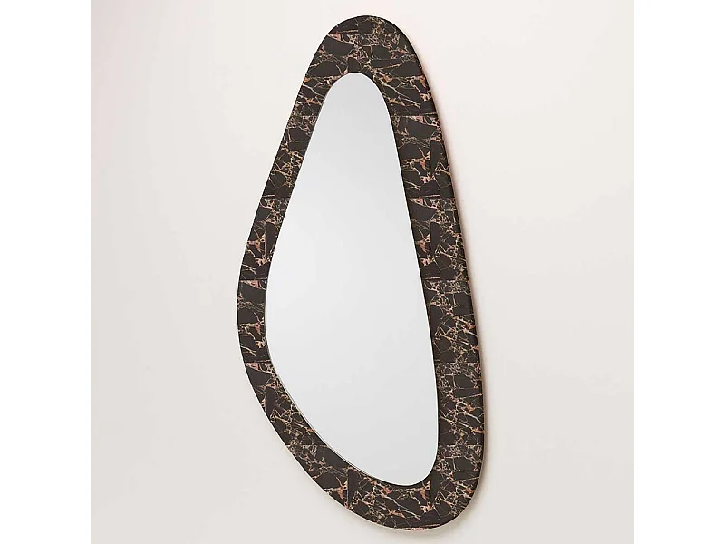 Wandspiegel mit Steinrahmen modern