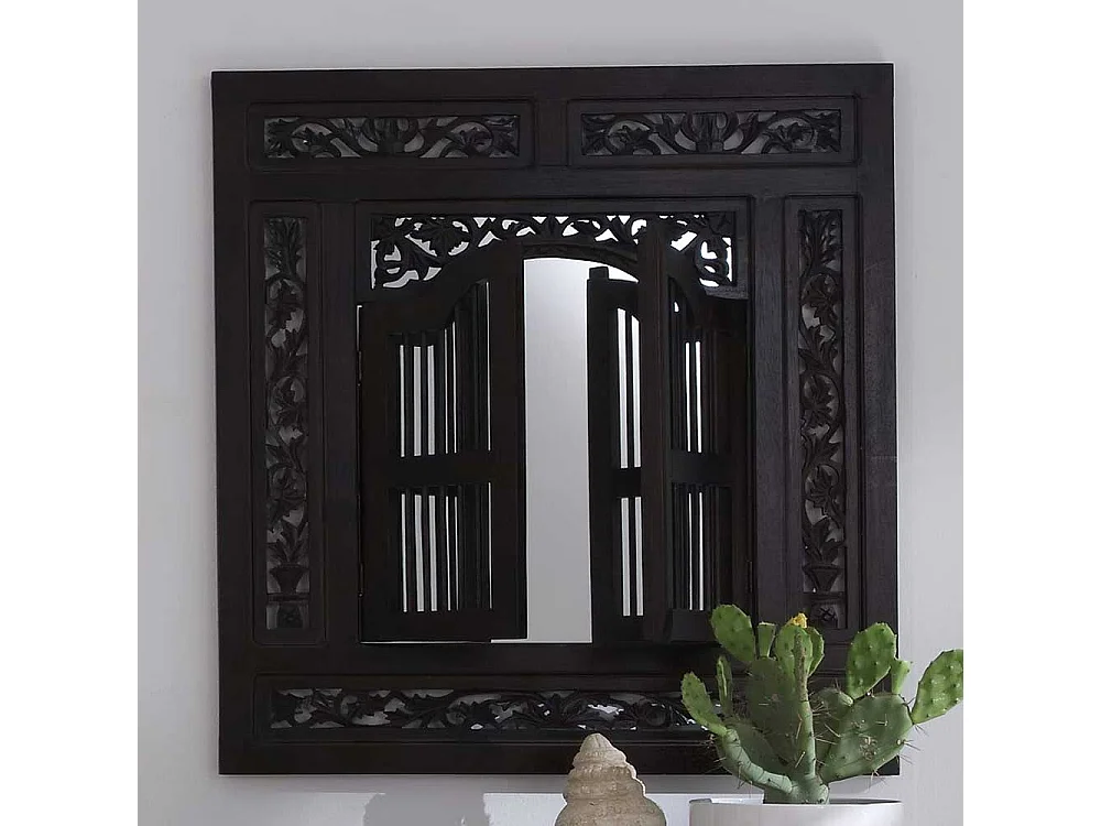 Landhausspiegel in Schwarzbraun Fensterläden