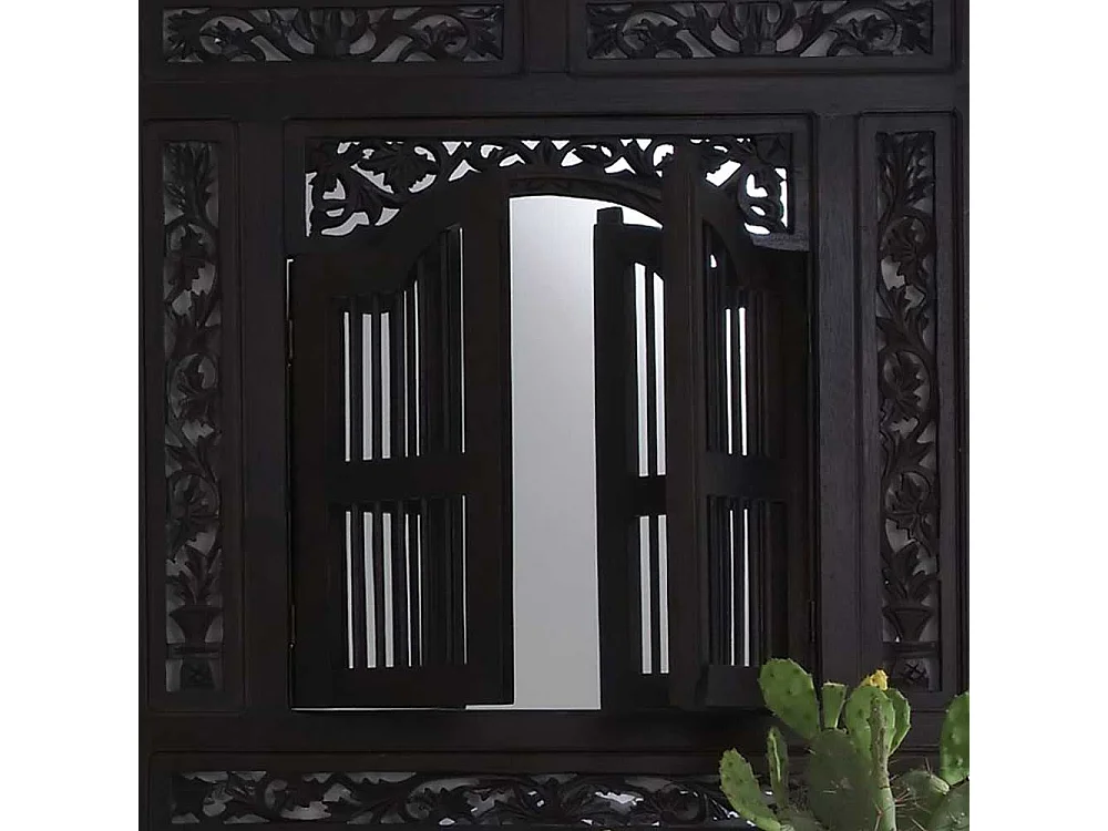 Landhausspiegel in Schwarzbraun Fensterläden