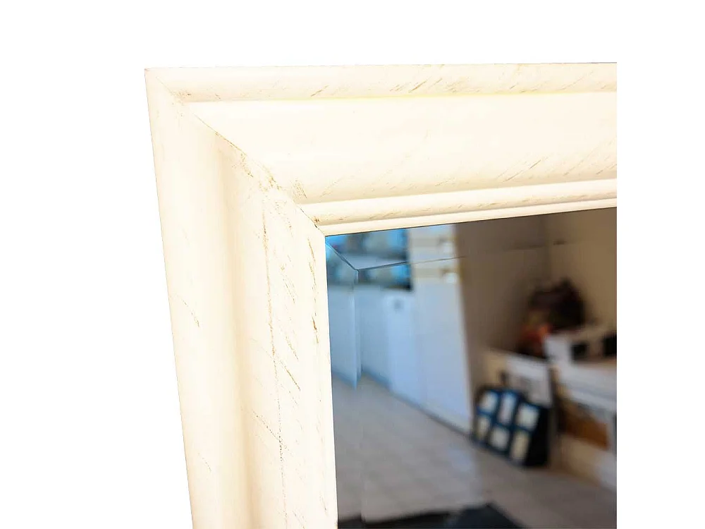 Wandspiegel in Shabby Chic Weiß