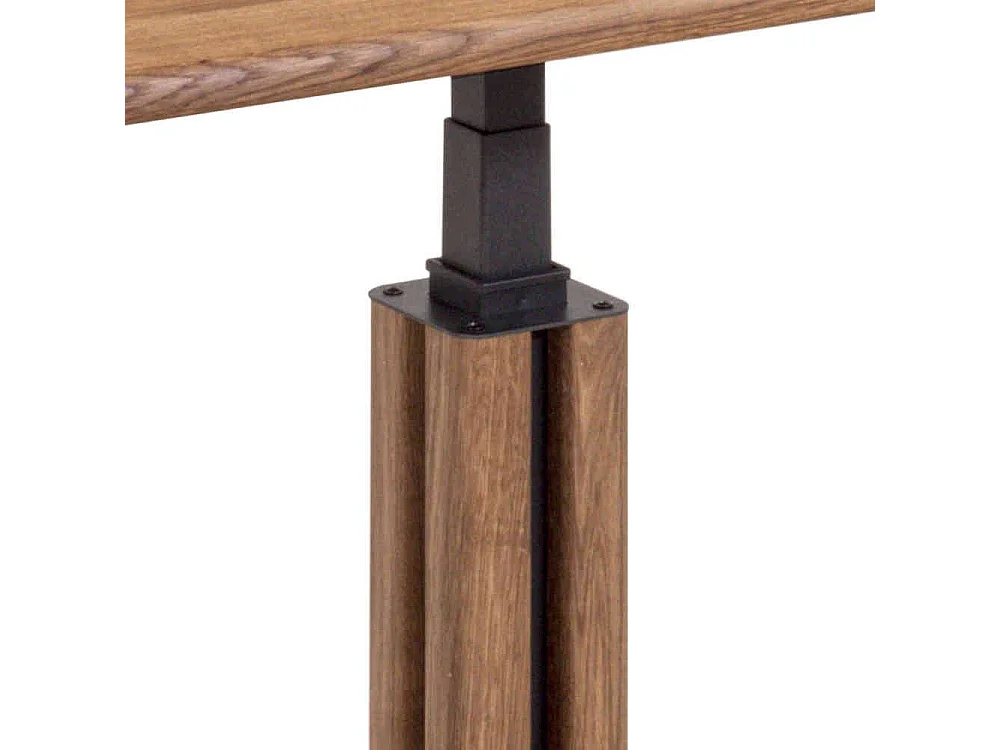 Couchtisch in Wildeichefarben Massivholzplatte