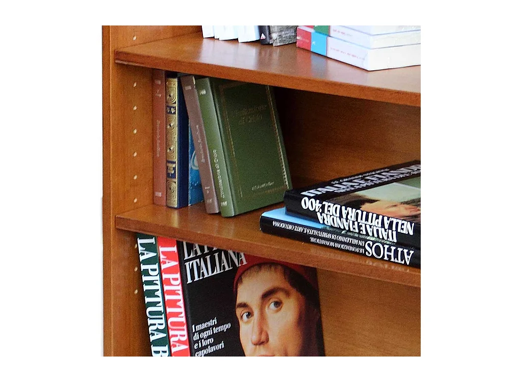 Klassisches Buchregal in Nussbaumfarben 92 cm hoch - 83 cm breit