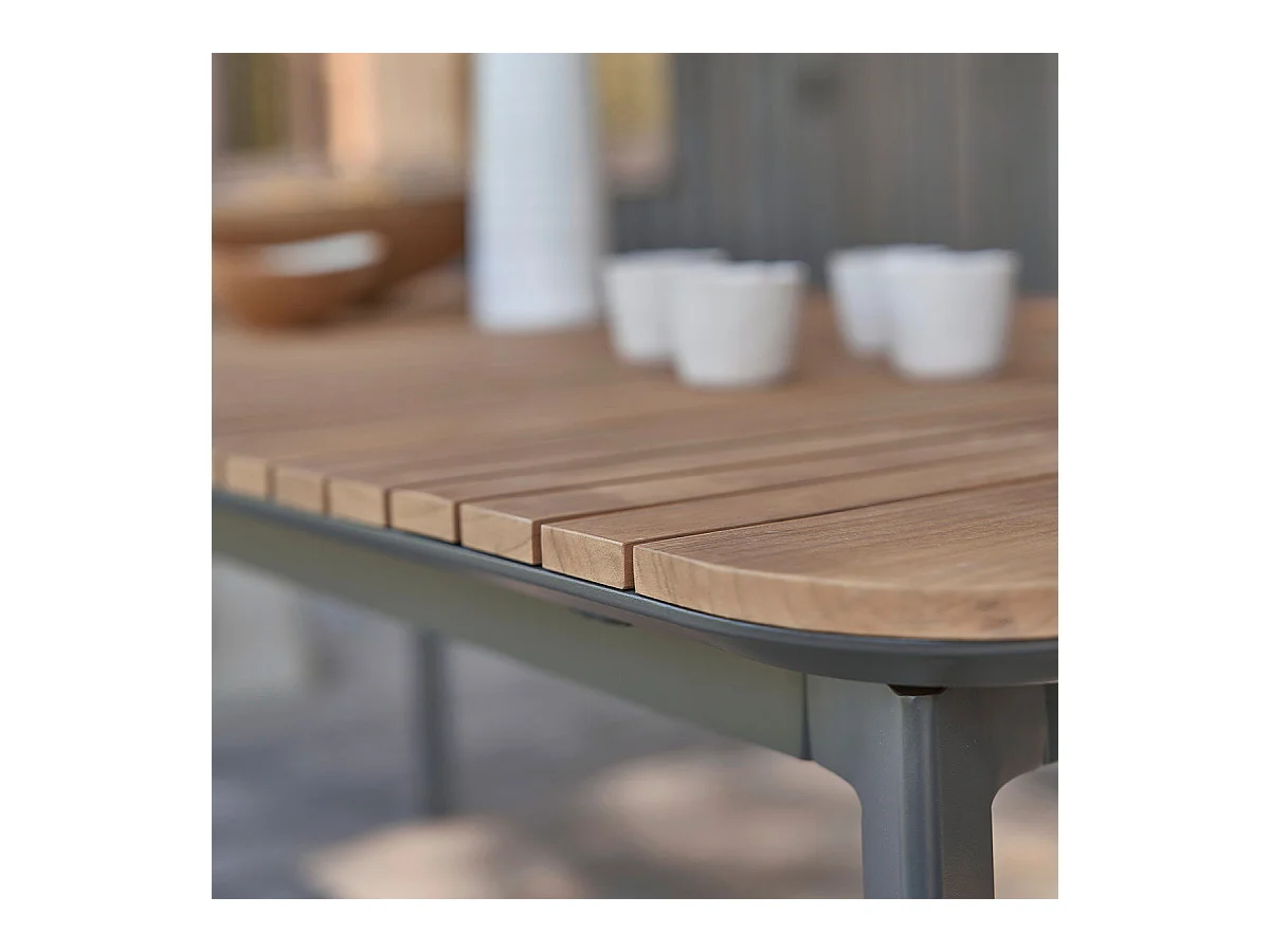 Table en teck massif et aluminium 200cm