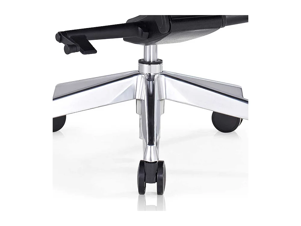 Bürodrehstuhl in Schwarz und Chromfarben hoher Lehne