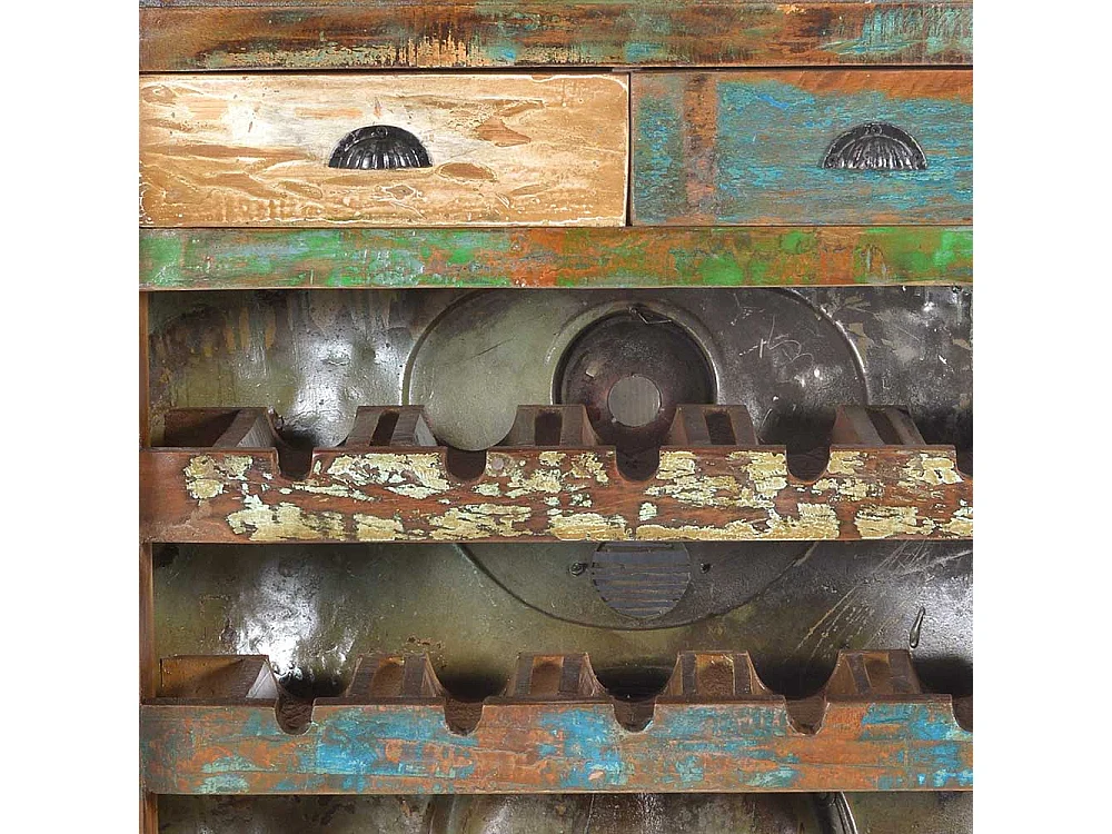 Weinregal im Loft Style Bunt