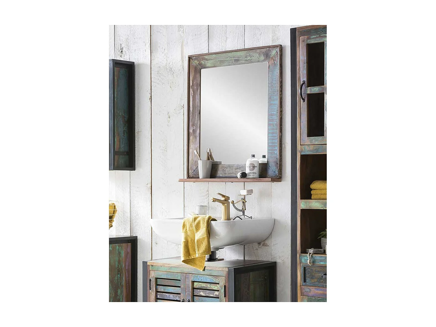 Flurspiegel aus Massivholz Ablage