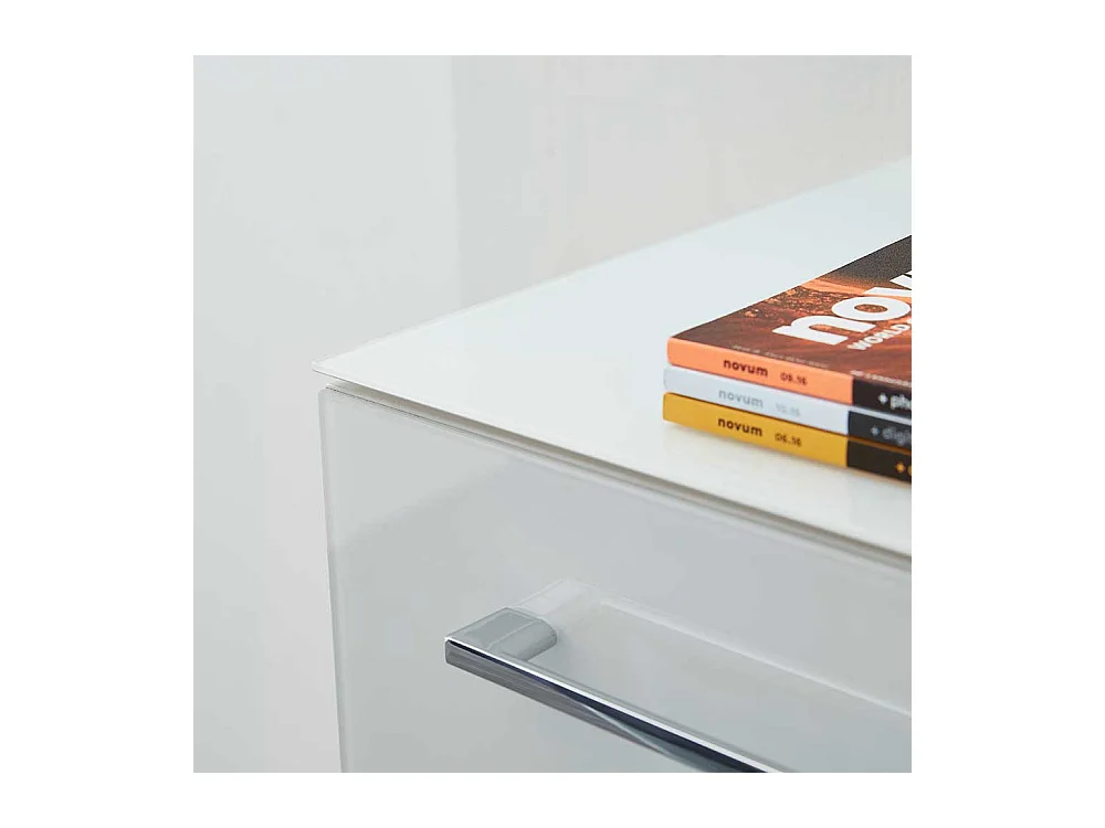 Bürocontainer in Weiß mit Glas beschichtet abschließbar