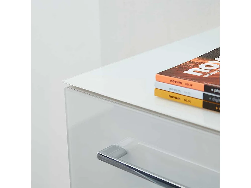 Bürocontainer in Weiß mit Glas beschichtet abschließbar