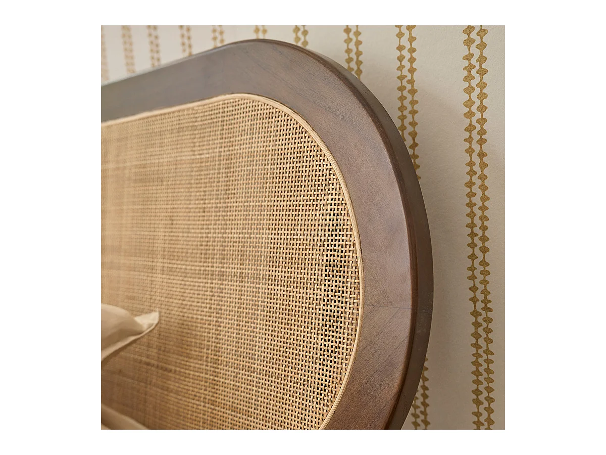 Lit en bois massif et cannage finition noyer 160 cm