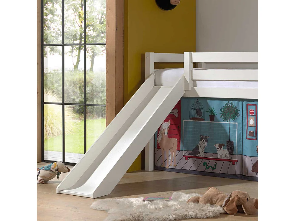 Rutschen Hochbett in Weiß Vorhang mit Tier Motiven