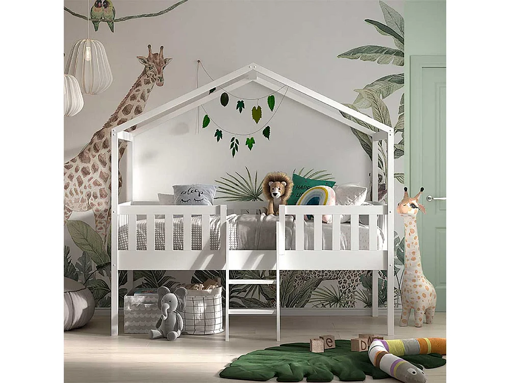 Kinderzimmer Bett halbhoch Haus in Weiß Leiter