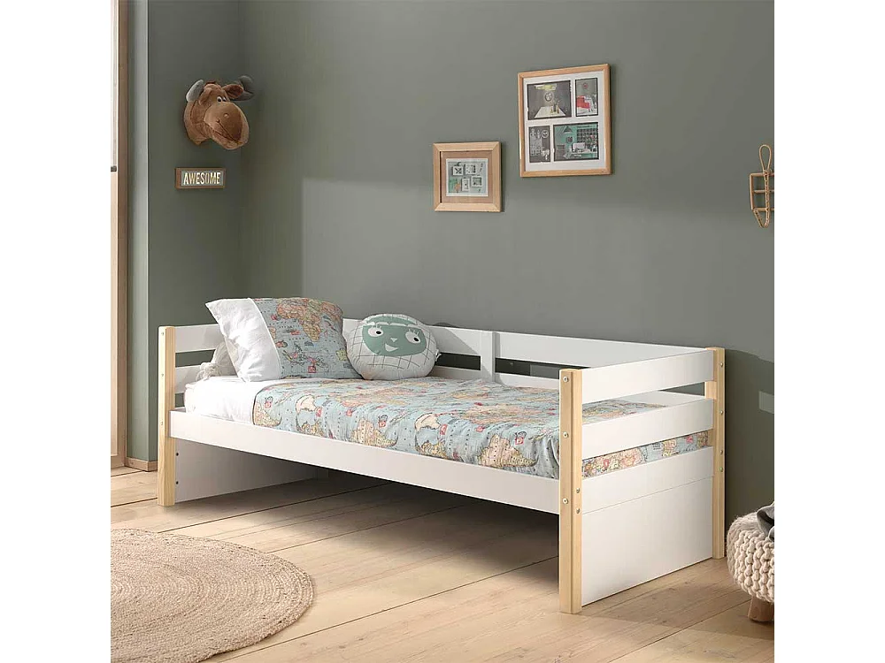 Kastenbett in Weiß Kieferfarben