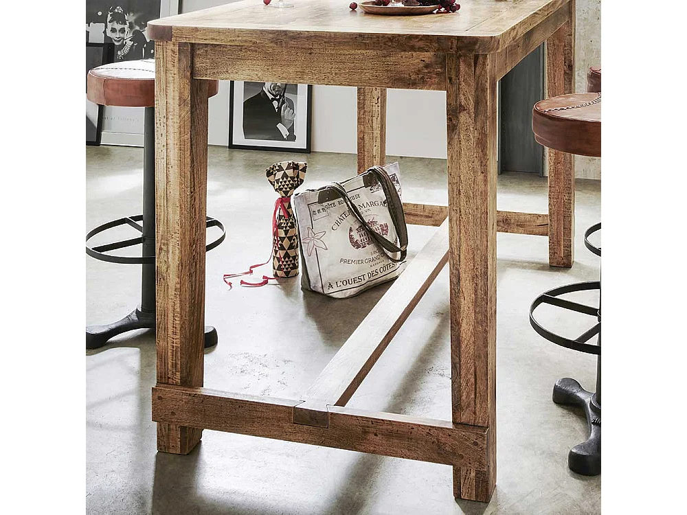 Massiver Bartisch aus Recyclingholz Landhausstil