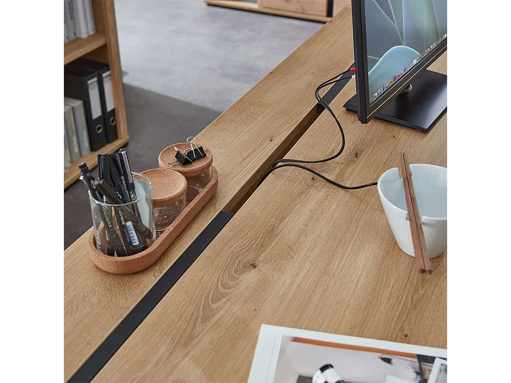 Eckbürotisch in Wildeiche und Eschefarben Seitenregalen