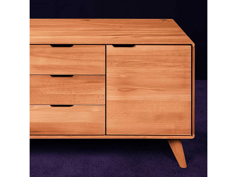 Massivholz Sideboard aus Kernbuche geölt Grifflöchern