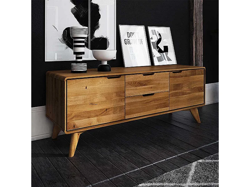 Niedriges Sideboard aus Wildeiche Massivholz geölt