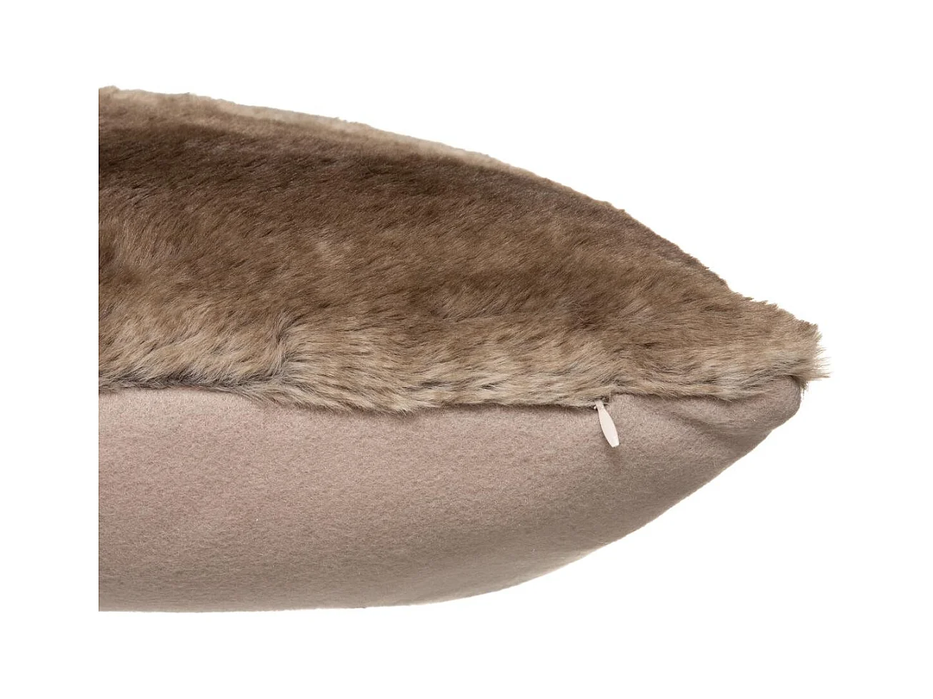 Cojín de piel con efecto grizzly
