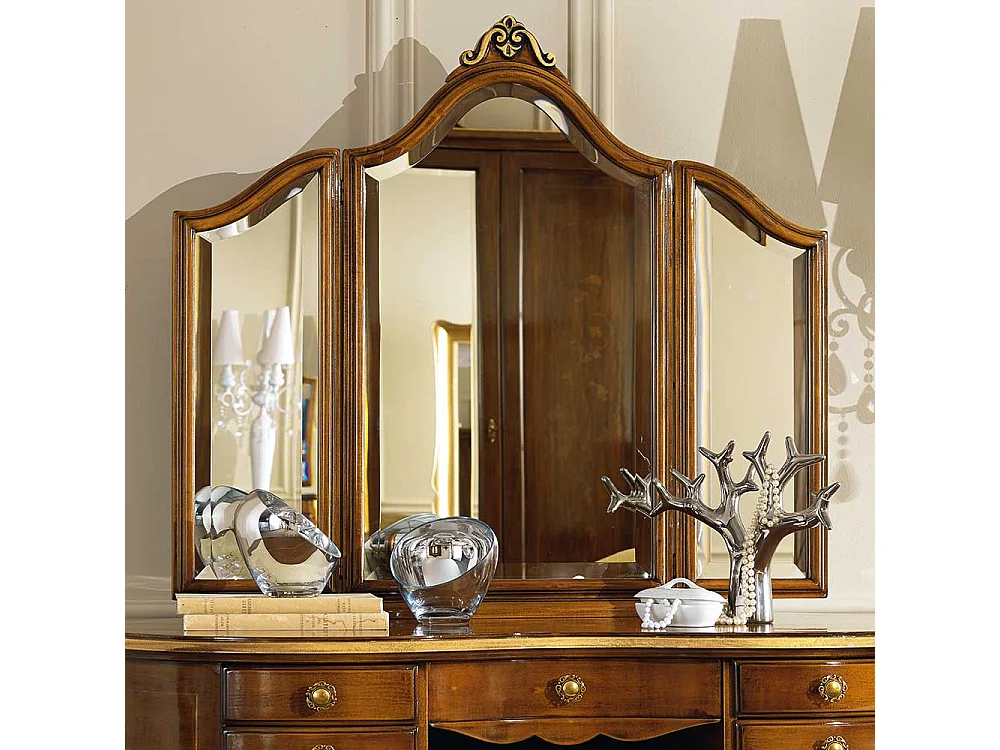 Schminktisch im italienischen Look 180 cm hoch (zweiteilig)