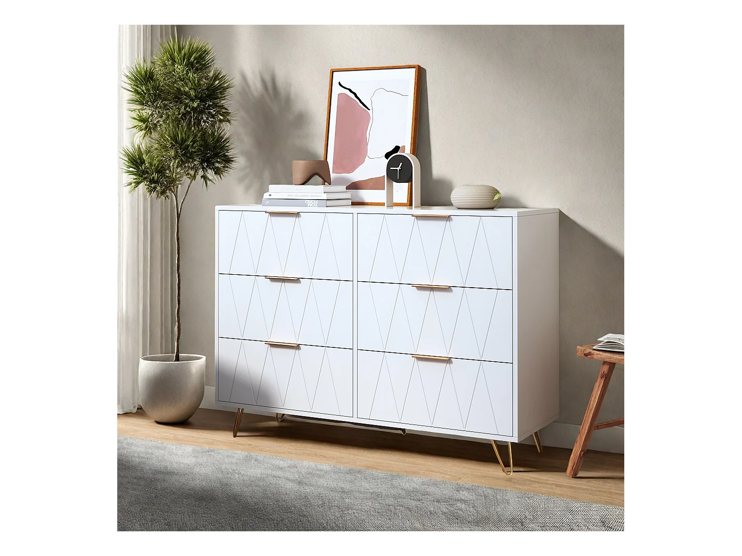 Commode 6 tiroirs blanche avec façades à motif losange en relief, panneaux mélaminés, grande capacité de rangement et robuste