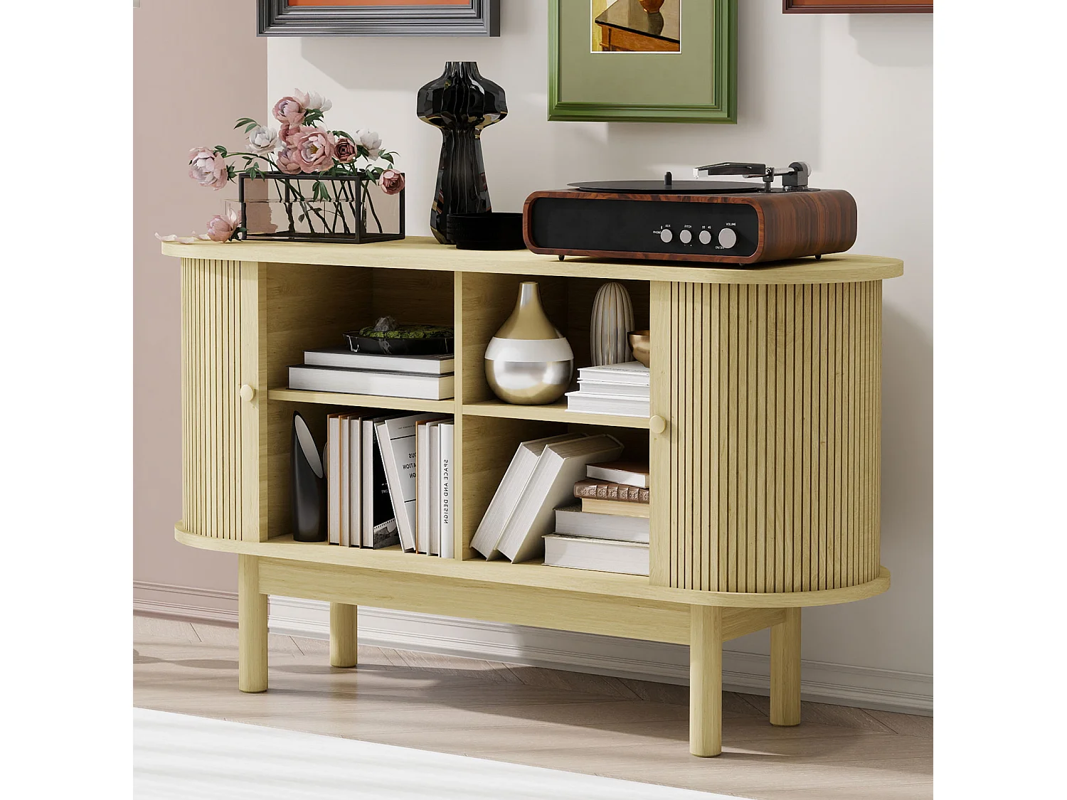 Aparador retro moderno en madera natural, puertas correderas con lamas, patas de pino y estantes regulables, Ideal para comedor, cocina o recibidor