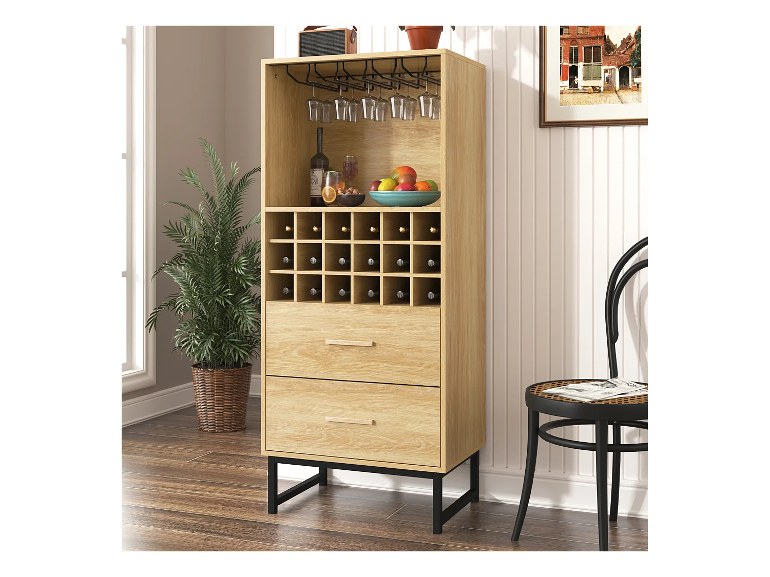 Buffet / meuble à vin avec 2 tiroirs, 18 compartiments et support à verres – Pieds métal noir mat – Idéal pour les amateurs de vin