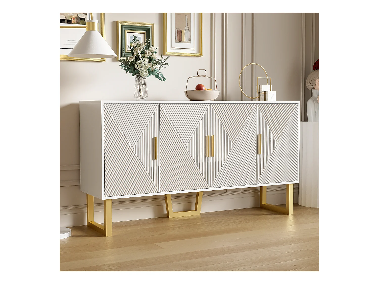 Buffet moderne blanc, portes texturées brillantes, poignées dorées, design 4 portes, étagères réglables, idéal salon, salle à manger