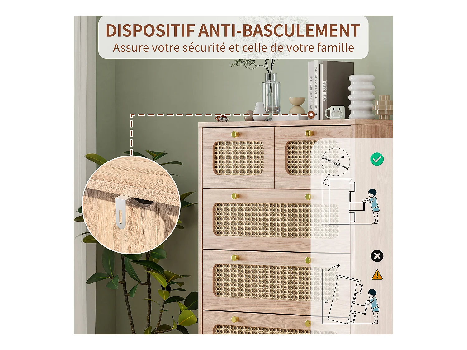 Commode 5 tiroirs en bois naturel avec façades en rotin tressé, cadre en bois massif