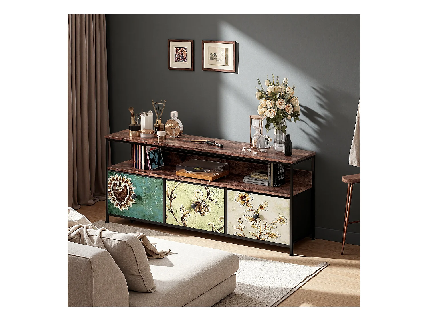 Meuble TV 108 cm avec éclairage LED, 4 tiroirs en tissu imprimé, plateau bois tigre, cadre métal, pieds ajustables