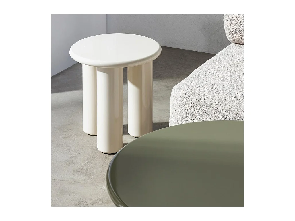 Mesa auxiliar 40x40x45 cm crema Lola