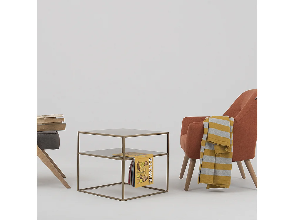 Table basse 50x50x45 cm or tensio 2 étages métal